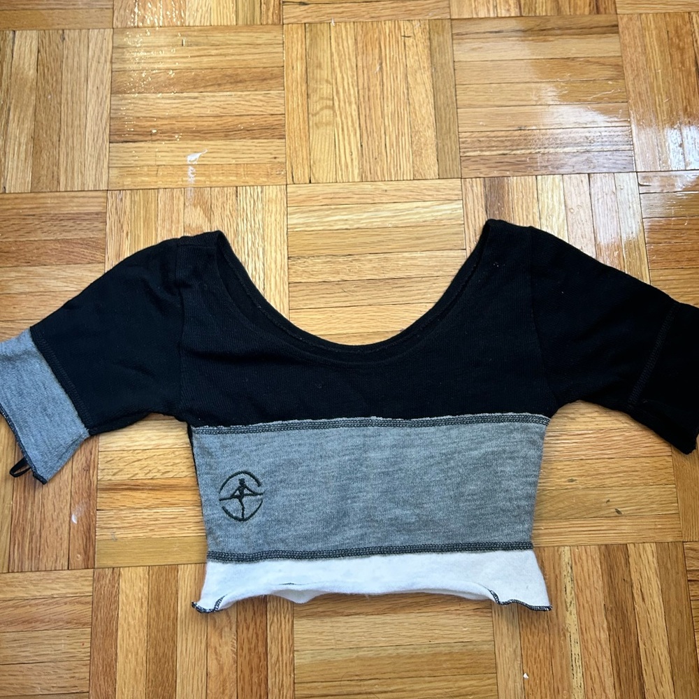 Wear Moi Black and Gray Cropped Dance Top